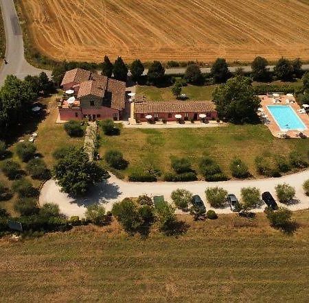 Agriturismo Casale Le Selvette Ripa Luaran gambar
